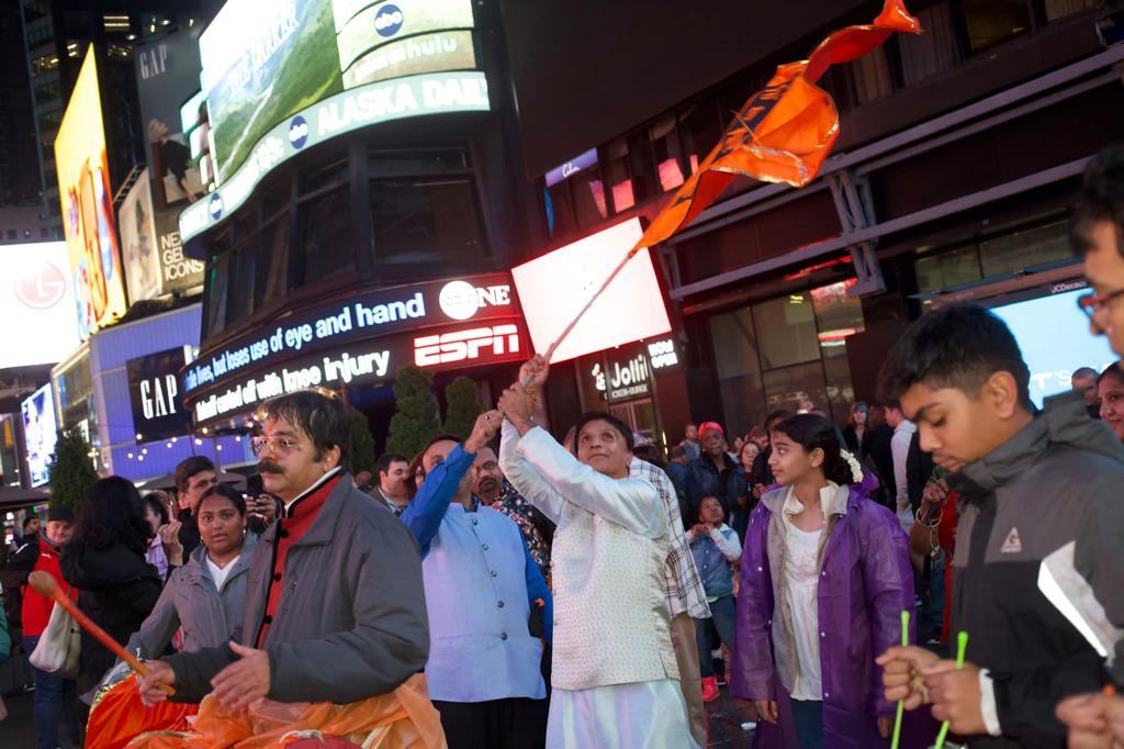 Harish Thakkar participates in Times Square Diwali celebrations