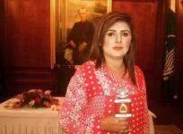 Female reporter crushed to death after falling from Imran's container during long march