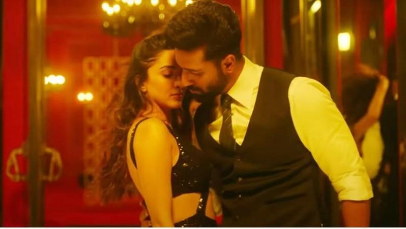 kiara-advani-vicky-kaushal-s-kya-baat-hai-terrible-copy-paste-say