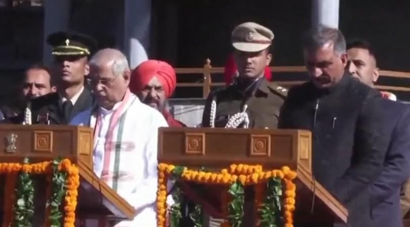 Organisation man Sukhu takes oath as 15th Himachal CM Organisation man Sukhu takes oath as 15th Himachal CM
