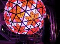 Ball crop
