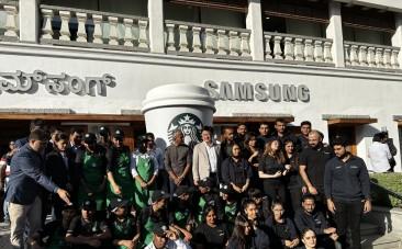 Samsung Opera House has a Starbucks now