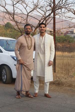 Suniel Shetty and ahan shetty