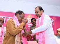 Giridhar Gamang and other leaders from Odisha join BRS