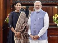 'Aiyyo!', says PM Modi after meeting Insta influencer behind viral layoff video