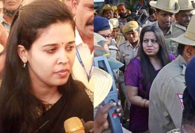 Rohini Sindhuri and IPS officer D. Roopa Moudgil Rohini Sindhuri and IPS officer D. Roopa Moudgil