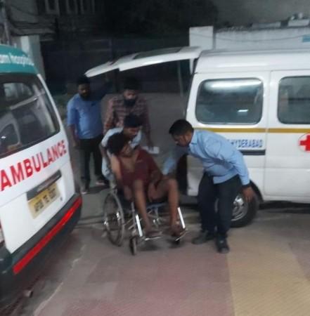 ABVP, SFI activists clash at Hyderabad Central University ABVP, SFI activists clash at Hyderabad Central University