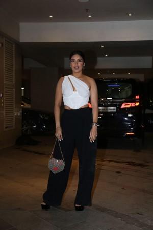 Bhumi pednekar party