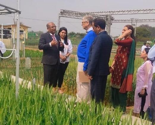 Bill Gates visits IARI in Pusa, Delhi; Calls it 'Home to Agricultural  Future of India' - IBTimes India