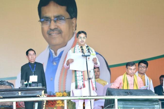 Manik Saha Takes Oath As Tripura Cm Pm Modi Amit Shah Attend Swearing In Details Ibtimes India 4883