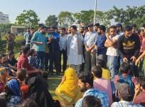 Protesting job aspirants