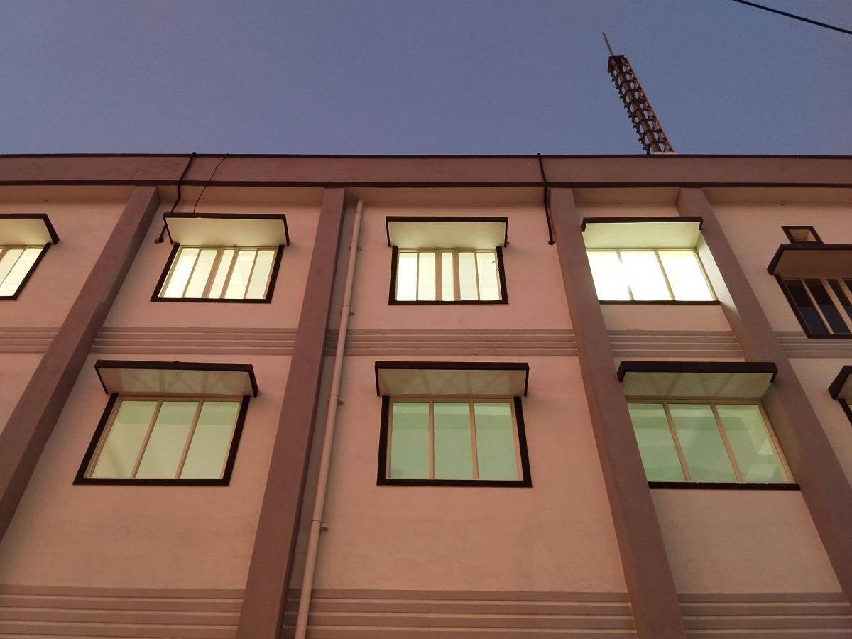 Shot on Poco X5: Main sensor in low light Shot on Poco X5