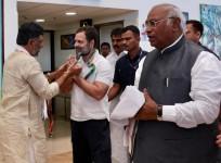 Rahul Gandhi, Kharge arrive in K'taka, to address public rally (Ld)