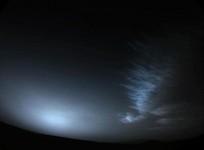 Perseverance rover snaps drifting predawn clouds on Mars