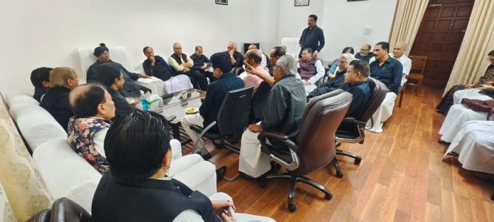 After Rahul Gandhi's disqualification from the Lok Sabha, the Trinamool Congress is likely to join the opposition meeting called by the Leader of opposition, Mallikarjun Kharge in his chamber on Monday. After Rahul Gandhi's disqualification from the Lok Sabha, the Trinamool Congress is likely to join the opposition meeting called by the Leader of opposition, Mallikarjun Kharge in his chamber on Monday.