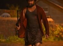 Nani's 'Dasara' rides high at the BO, movie celebs root for him.