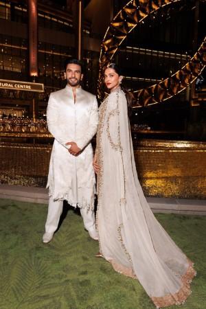 Deepika Padukone and Raveer Singh Deepika Padukone and Raveer Singh