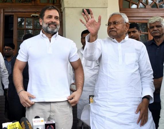 Representative image Rahul Gandhi with Bihar CM Nitish Kumar