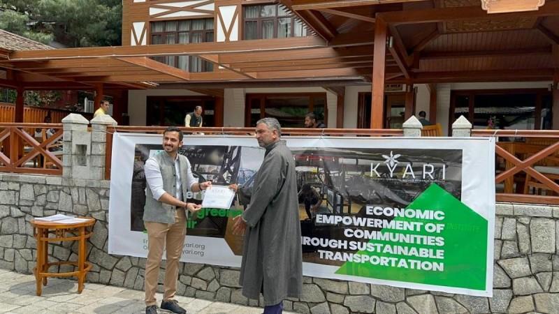 KYARI distributes e-rickshaws to J&K's underprivileged families; contributes towards sustainability, employment KYARI distributes e-rickshaws to J&K's underprivileged families; contributes towards sustainability, employment