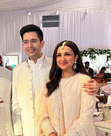 Raghav Chadha- Parineeti Chopra kiss at ring ceremony; couple can't ...