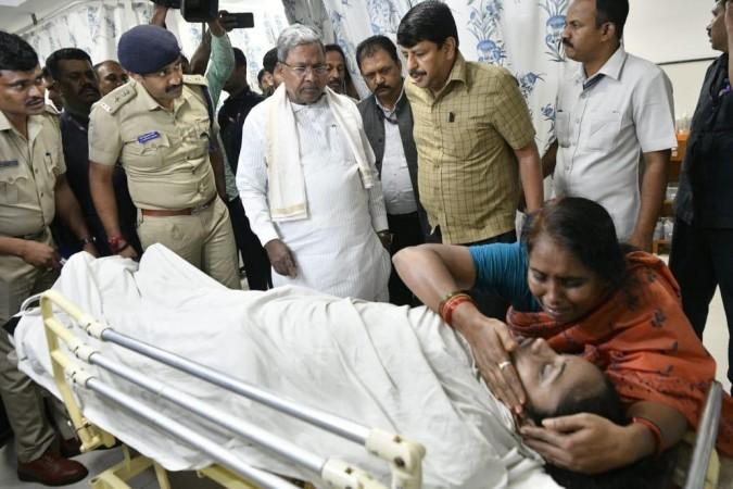 Heavy rains in B'luru claim woman techie's life, CM orders probe Heavy rains in B'luru claim woman techie's life, CM orders probe