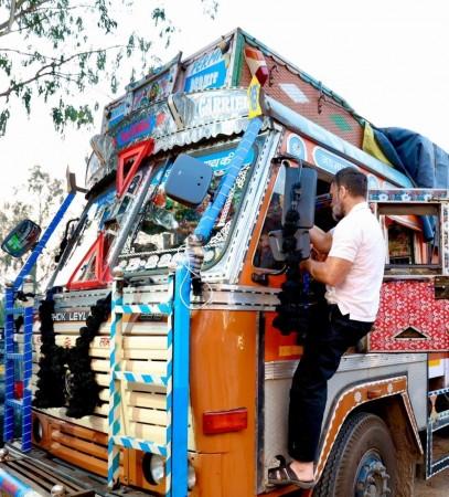 Rahul Gandhi hitching a ride on a truck Rahul Gandhi