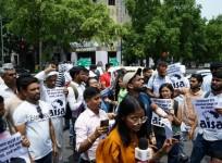 Wrestlers' detention: Student outfits block Janpath road