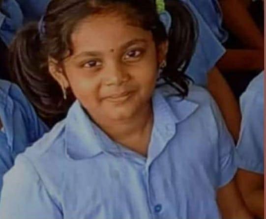 Girl playing on swindle dies of suffocation in K'taka. Girl playing on swindle dies of suffocation in K'taka