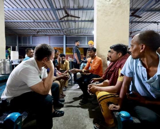 Rahul Gandhi seen discussing with truck drivers at a dhaba near Ambala Rahul Gandhi