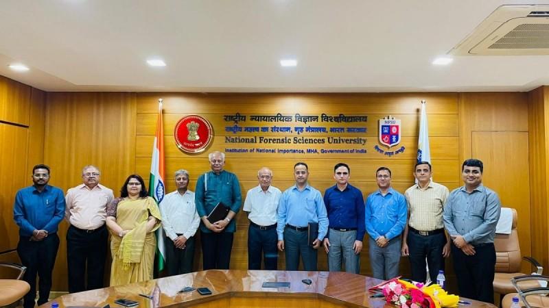 Jammu and Kashmir FSL signs MoU with NFSU to promote research and training activities Jammu and Kashmir FSL signs MoU with NFSU to promote research and training activities