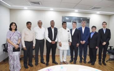 Foxconn to start manufacturing iPhones at K'taka plant by next April: Minister
