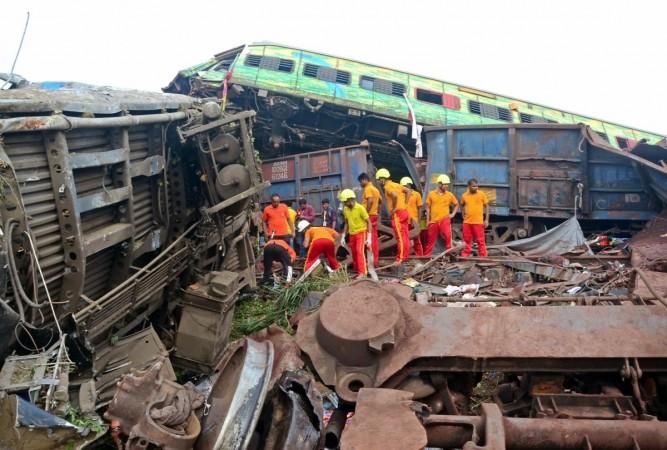 Balasore: Rescue operation underway at the site where Coromandel Express, Bengaluru-Howrah Express and a goods train met with an accident, in Balasore district, Saturday, June 03, 2023. At least 261 people were killed and 900 others suffered injuries, according to officials Rescue operation underway at the site where Coromandel Express, Bengaluru-Howrah Express and a goods train met with an accident, in Balasore district, Saturday, June 03, 2023.