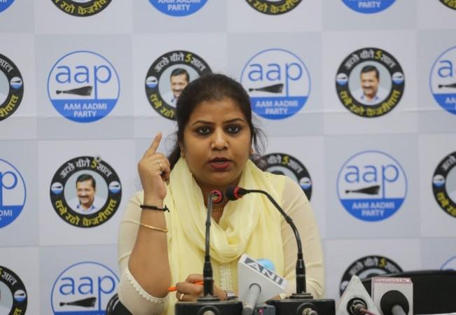 New Delhi: AAP MLA Rakhi Birla addresses a press conference at the party office in New Delhi on Oct 6, 2020. (Photo: IANS) Rakhi Birla