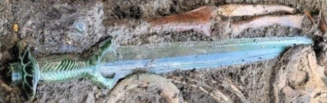 Ancient, well-preserved bronze sword found in Germany. Ancient, well-preserved bronze sword found in Germany.