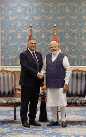 Modi meets Egypt industrialists Modi meets Egypt industrialists