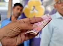 The Reserve Bank of India has announced withdrawal of Rs 2,000 currency notes from circulation, and existing notes in circulation can either be deposited in bank accounts or exchanged by September 30