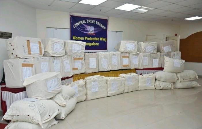 K'taka Police Seize 1,500 Kg Ganja Worth Rs 12 Cr, Arrest MBA Graduate K'taka Police Seize 1,500 Kg Ganja Worth Rs 12 Cr, Arrest MBA Graduate