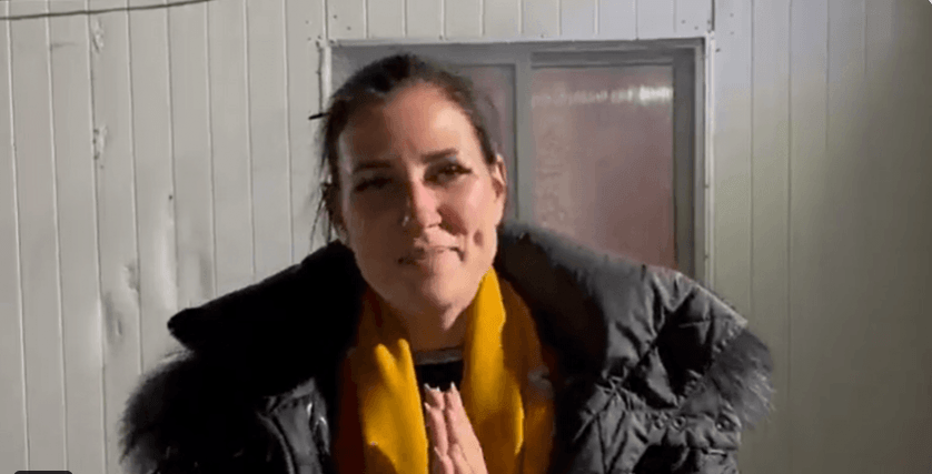 A Ukrainian woman talking to media persons after performing darshan of the holy cave of Lord Shiva, Devotees from Ukrine