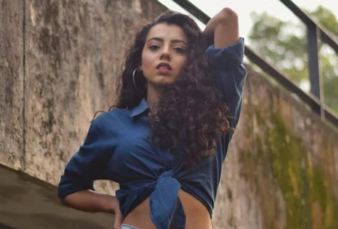 Aanand Priya Aanand Priya