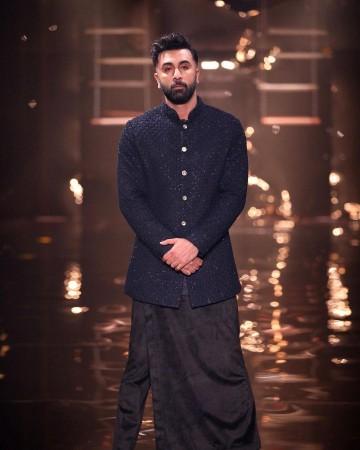 Ranbir Kapoor Slays Ethnic Wear With Serious Swag; Fashion