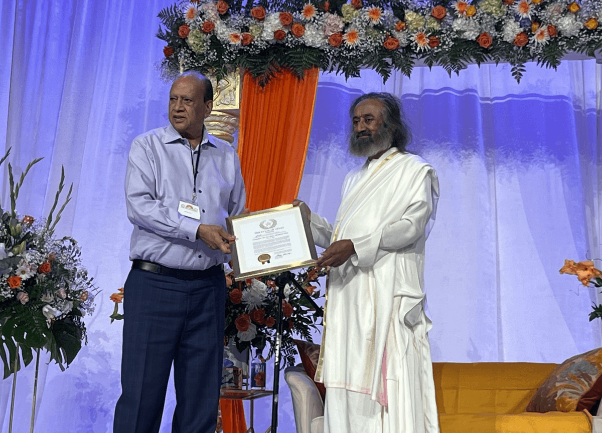 Howard County, Maryland and Texas declare Sri Sri Ravi Shankar Day Howard County, Maryland and Texas declare Sri Sri Ravi Shankar Day