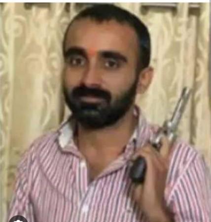 Sachin Bishnoi a.k.a Sachin Thappan, the main conspirator behind the murder of famous Punjabi singer Sidhu Moosewala, hails from Punjab's Fazilka and is a relative of gangster Lawrence Bishnoi.