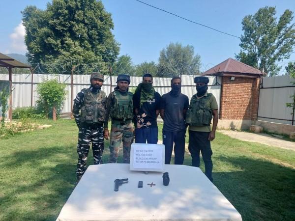 Two terrorists of LeT arrested by Baramulla Police Terrorist