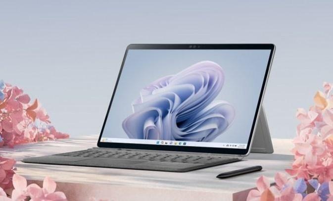 Centre Defers Import Curbs On Laptops, PCs Till Nov 1 Centre Defers Import Curbs On Laptops, PCs Till Nov 1