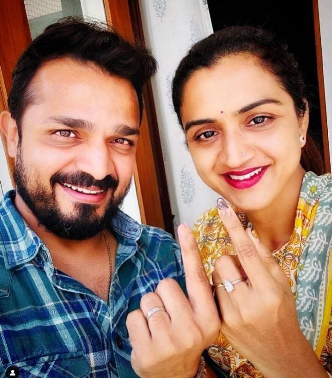 Kannada Actor Vijay Raghavendra's Wife Spandana Dies Of Cardiac Arrest In Bangkok Kannada Actor Vijay Raghavendra's Wife Spandana Dies Of Cardiac Arrest In Bangkok