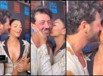 akansha puri and Jad Kiss