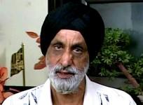 Veteran lyricist Dev Kohli