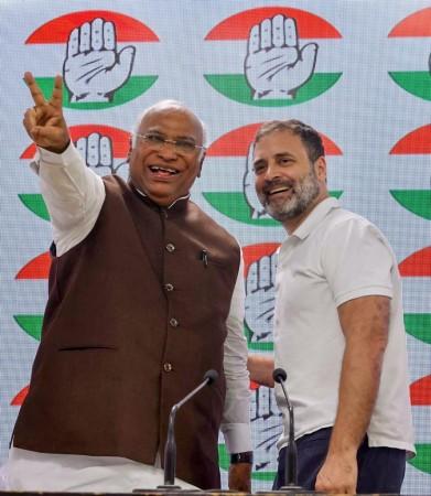 New Delhi: Congress President Mallikarjun Kharge And Party Leader Rahul Gandhi New Delhi: Congress President Mallikarjun Kharge And Party Leader Rahul Gandhi