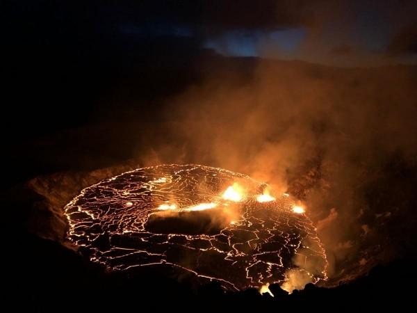 Hawaii's Kilauea Volcano Erupts, Residents Not In Danger Hawaii's Kilauea Volcano Erupts, Residents Not In Danger
