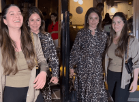 Sara and Anjali Tendulkar